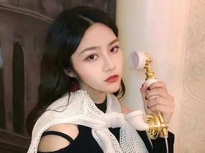 女孩突然对你爱理不理的,怎么办?